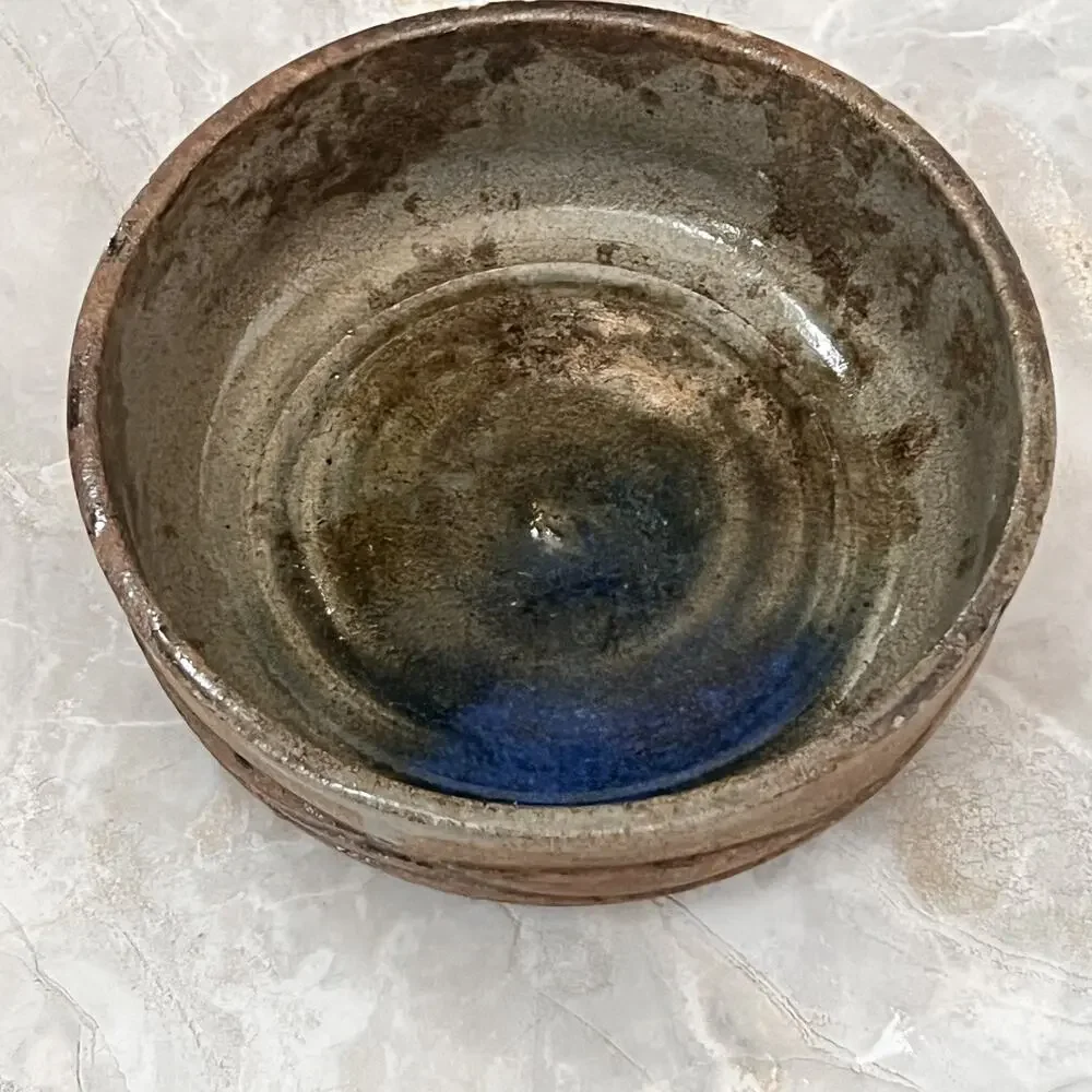 Studio Art Pottery Bowl 6.5
